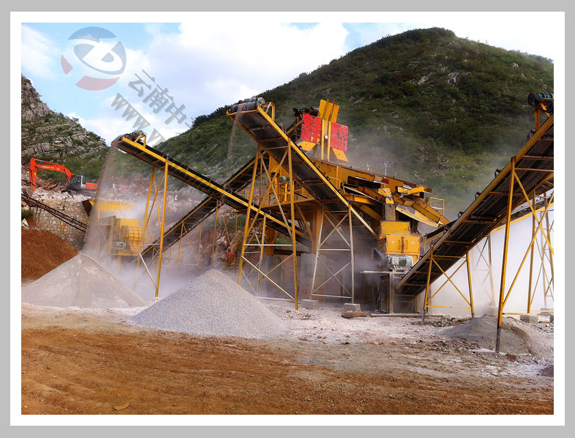 云南中天礦山機械設備制造,云南昆明鵝卵石、玄武巖、花崗巖、石灰巖鄂式破碎機,反擊式破碎機,二合一破碎機,制砂機,給料機,石料生產線,制砂生產線-日產2500-3500噸案例-圖片中心